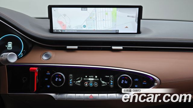 Genesis GV70 2.5T Gasoline AWD 2024 — фото 12