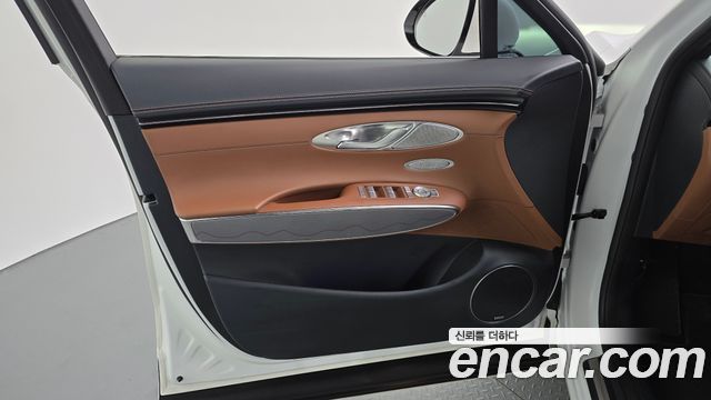 Genesis GV70 2.5T Gasoline AWD 2024 — фото 24