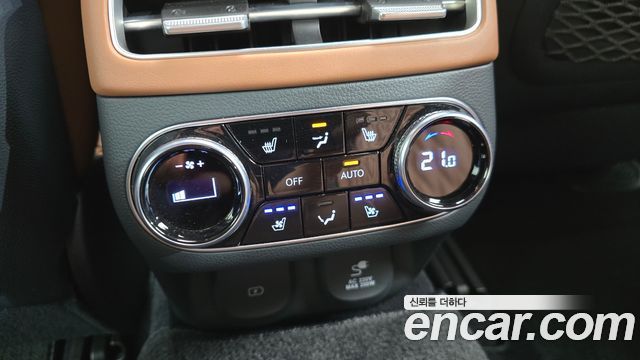 Genesis GV70 2.5T Gasoline AWD 2024 — фото 30