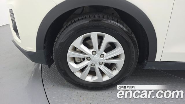 KG Mobility (SsangYong) Very New Tivoli Gasoline 1.5 2WD V3 2021 — фото 5