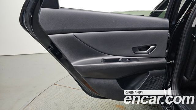 Hyundai Avante (CN7) 1.6 Smart 2023 — фото 25