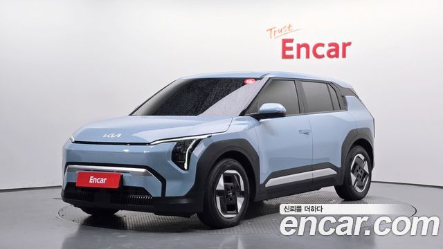 Kia EV3 Standard 2WD Air 2025 — фото 1
