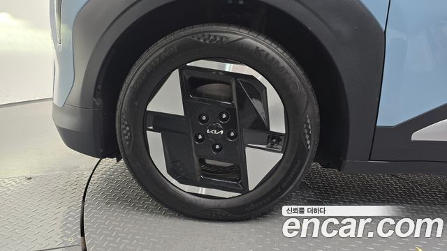Kia EV3 Standard 2WD Air 2025 — фото 5