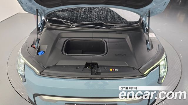 Kia EV3 Standard 2WD Air 2025 — фото 6