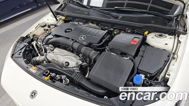Mercedes-Benz A-Class (W177) A220 Hatchback 2019 — фото 6