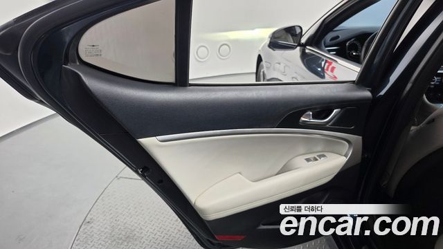 Genesis G70 Diesel 2.2 4WD 2021 — фото 25