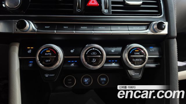 Genesis G70 Diesel 2.2 4WD 2021 — фото 32