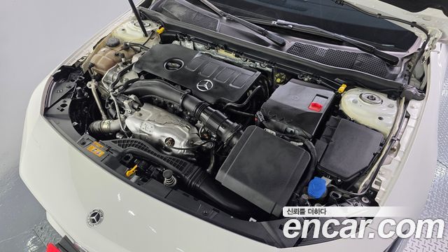 Mercedes-Benz CLA-Class (C118) CLA250 4MATIC 2021 — фото 6