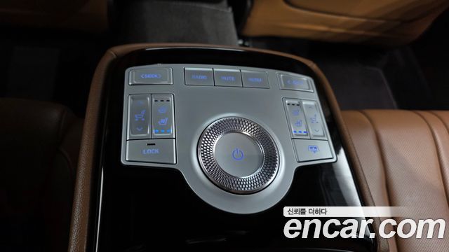 Genesis G80 (RG3) Gasoline 3.5 Turbo AWD 2022 — фото 16
