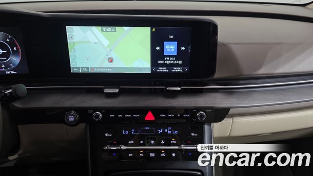 Kia Carnival (IV) Diesel 9-Seater Prestige 2023 — фото 12