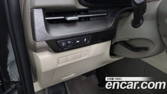 Kia Carnival (IV) Diesel 9-Seater Prestige 2023 — фото 19