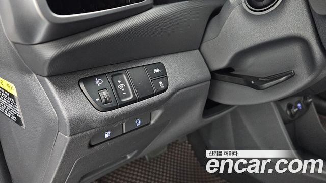 Hyundai Ioniq Electric N 2020 — фото 20