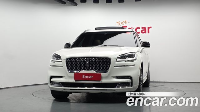 Lincoln Aviator (II) 3.0 Black Label AWD 2023 — фото 3