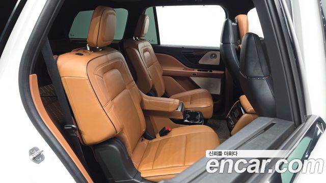 Lincoln Aviator (II) 3.0 Black Label AWD 2023 — фото 11