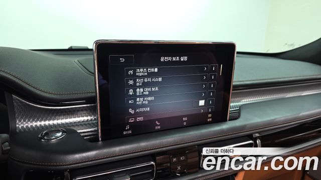 Lincoln Aviator (II) 3.0 Black Label AWD 2023 — фото 17