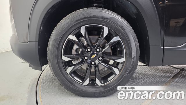 Chevrolet Trailblazer 1.3 Turbo 2WD Premier 2022 — фото 5