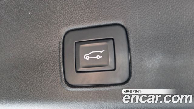 Chevrolet Trailblazer 1.3 Turbo 2WD Premier 2022 — фото 33