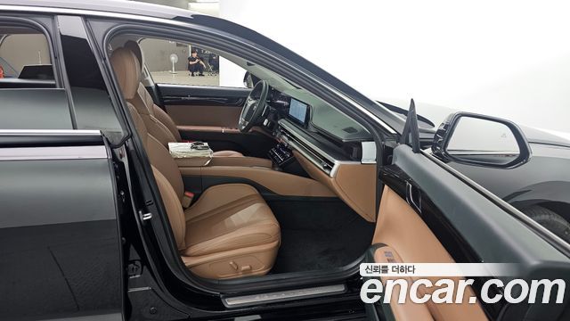 Hyundai Grandeur (GN7) 2,5 Gasoline 2WD Premium 2025 — фото 26