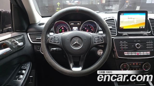 Mercedes-Benz GLE-Class (W166) GLE250 d 4MATIC 2016 — фото 13
