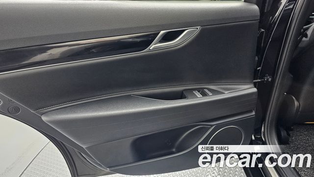 Genesis G80 (RG3) Gasoline 2.5 Turbo AWD 2021 — фото 25