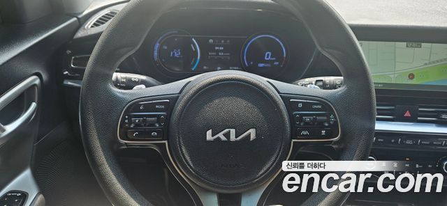 Kia Niro Plus Light (Taxi Trim) 2024 — фото 10