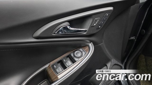 Chevrolet Malibu 1.5 Turbo LTZ 2017 — фото 28
