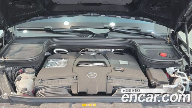 Mercedes-Benz GLS-Class (X167) GLS580 4MATIC 2025 — фото 8