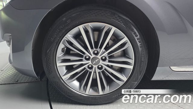 Genesis EQ900 3.8 GDI AWD Premium Luxury 2016 — фото 5