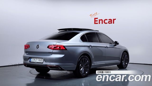 Volkswagen Passat GT (B8) 2.0 TDI 4Motion Prestige 2022 — фото 2