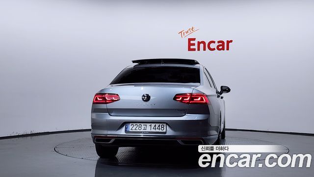 Volkswagen Passat GT (B8) 2.0 TDI 4Motion Prestige 2022 — фото 4
