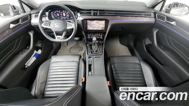 Volkswagen Passat GT (B8) 2.0 TDI 4Motion Prestige 2022 — фото 7