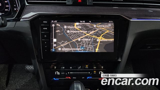 Volkswagen Passat GT (B8) 2.0 TDI 4Motion Prestige 2022 — фото 11
