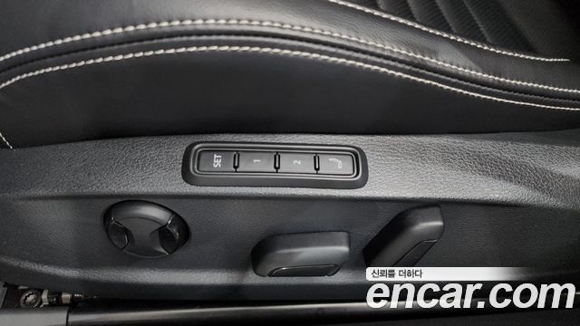 Volkswagen Passat GT (B8) 2.0 TDI 4Motion Prestige 2022 — фото 30