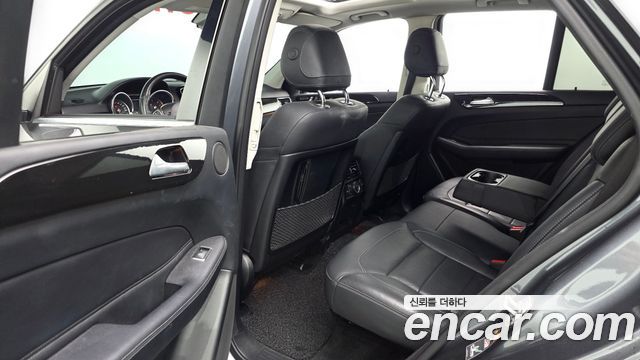 Mercedes-Benz GLE-Class (W166) GLE350 d 4MATIC 2017 — фото 11