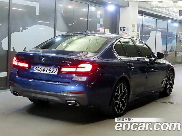 BMW 5 Series (G30) 530e M Sport 2021 — фото 4