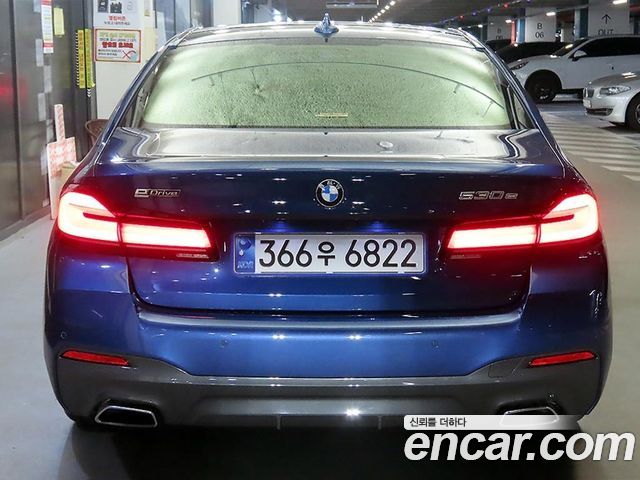 BMW 5 Series (G30) 530e M Sport 2021 — фото 5