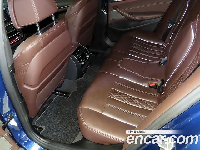 BMW 5 Series (G30) 530e M Sport 2021 — фото 7