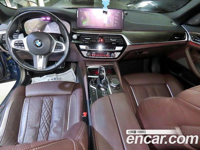 BMW 5 Series (G30) 530e M Sport 2021 — фото 10