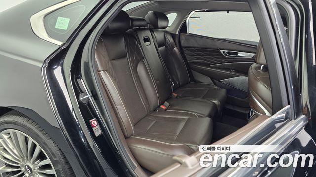 Kia K9 3.8 GDI AWD PlatinumⅡ 2020 — фото 12