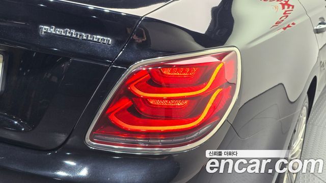 Kia K9 3.8 GDI AWD PlatinumⅡ 2020 — фото 23