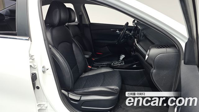Kia K3 (II) 1.6 Noblesse 2022 — фото 26
