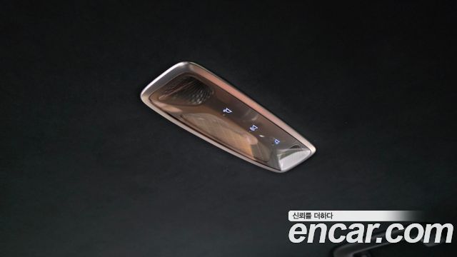 Genesis GV70 2.5T Gasoline 2WD 2023 — фото 30