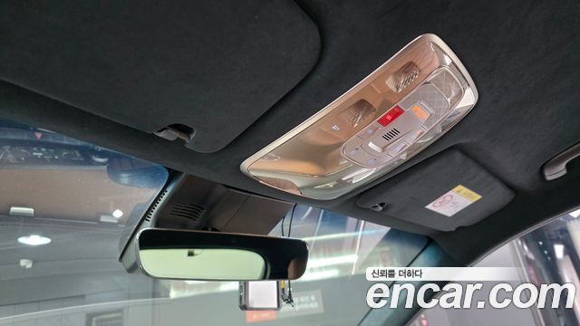 Genesis GV70 2.5T Gasoline 2WD 2023 — фото 32