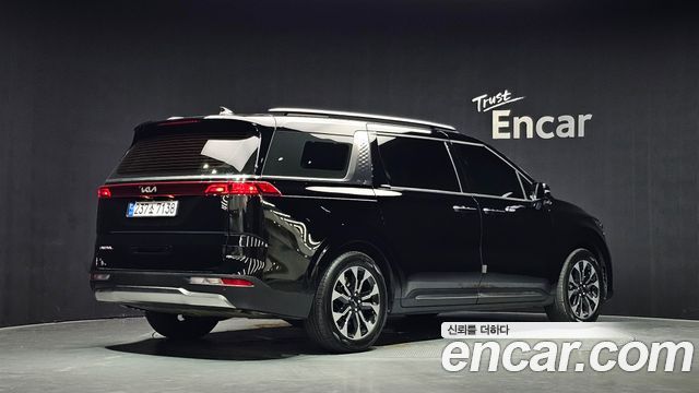 Kia Carnival (IV) Gasoline 7-Seater Noblesse 2023 — фото 2