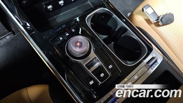 Kia Carnival (IV) Gasoline 7-Seater Noblesse 2023 — фото 9