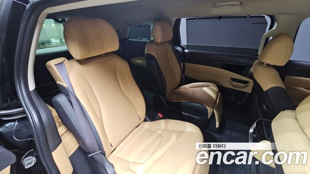 Kia Carnival (IV) Gasoline 7-Seater Noblesse 2023 — фото 11