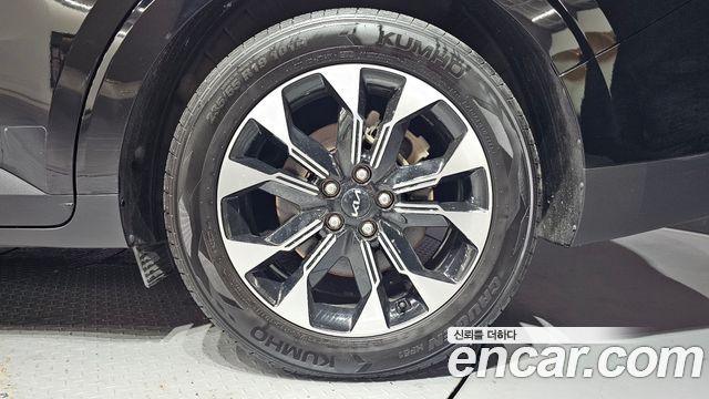Kia Carnival (IV) Gasoline 7-Seater Noblesse 2023 — фото 21