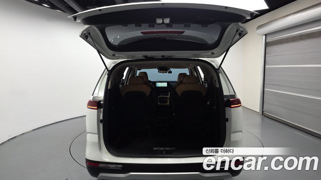 Kia Carnival (IV) Diesel 9-Seater Prestige 2022 — фото 20