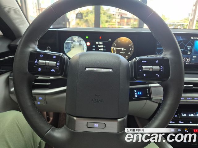 Hyundai Grandeur (GN7) 3.5 LPG 2WD Exclusive 2023 — фото 7