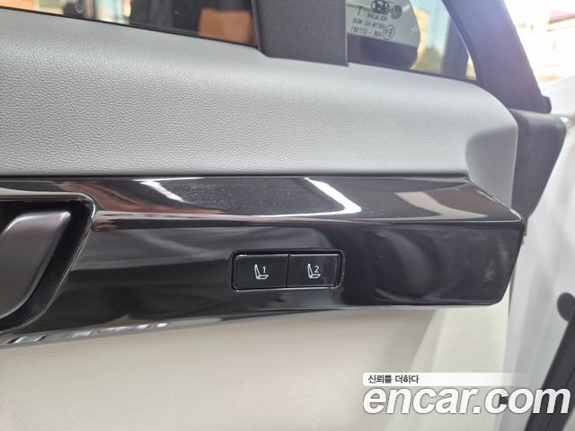 Hyundai Grandeur (GN7) 3.5 LPG 2WD Exclusive 2023 — фото 18